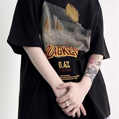 市场上装-T恤-电商T恤