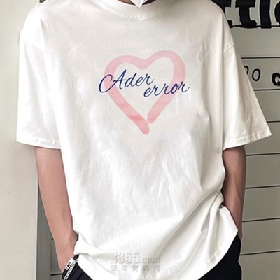 市场上装-T恤-电商T恤