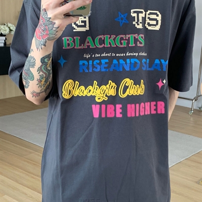 市场上装-T恤-电商T恤