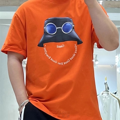 市场上装-T恤-休闲T恤