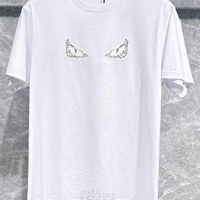 市场上装-T恤-欧货T恤