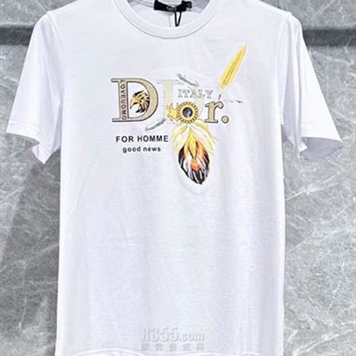 市场上装-T恤-欧货T恤