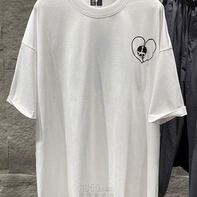 市场上装-T恤-休闲T恤