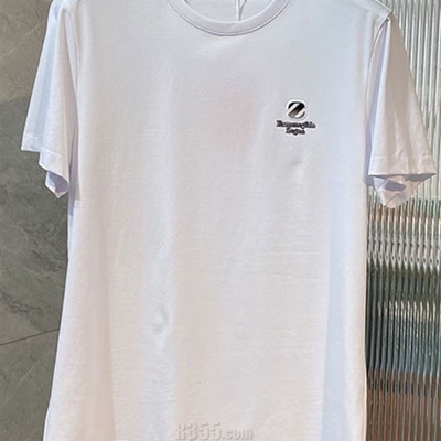 市场上装-T恤-欧货T恤