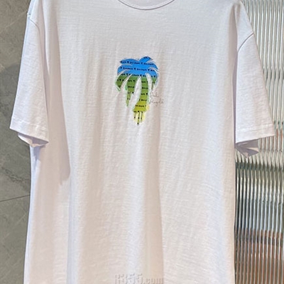 市场上装-T恤-欧货T恤