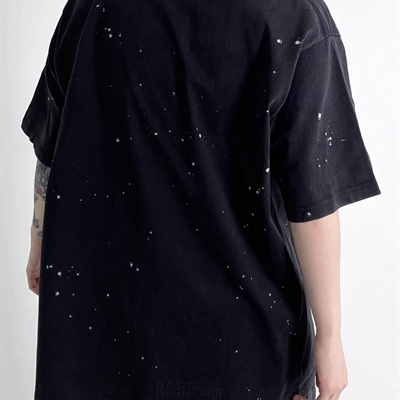 市场上装-T恤-电商T恤