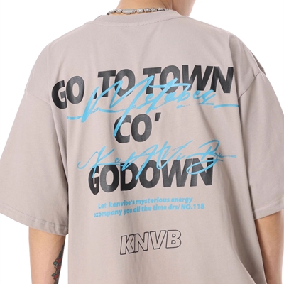 市场上装-T恤-电商T恤