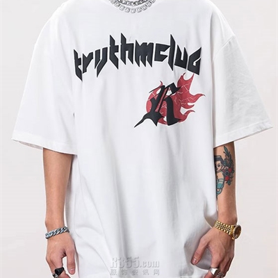 市场上装-T恤-电商T恤