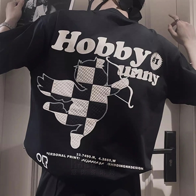 市场上装-T恤-电商T恤