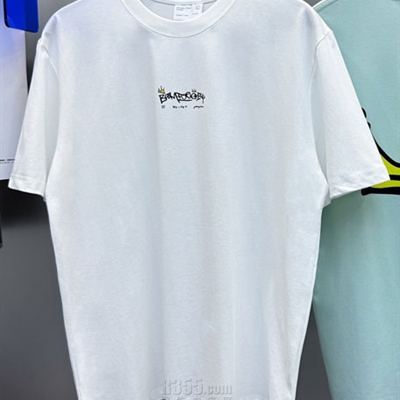 市场上装-T恤-欧货T恤