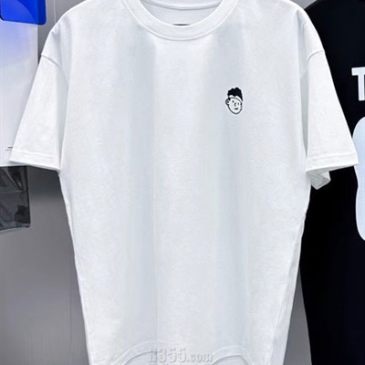 市场上装-T恤-欧货T恤