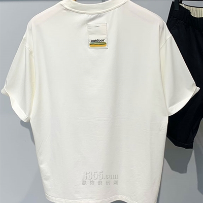 市场上装-T恤-休闲T恤