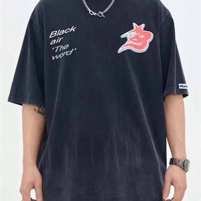 市场上装-T恤-电商T恤