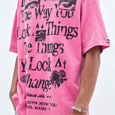 市场上装-T恤-电商T恤