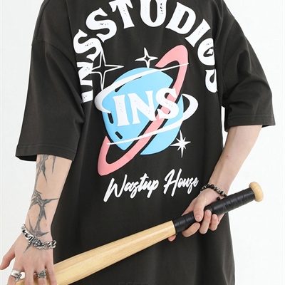 市场上装-T恤-电商T恤