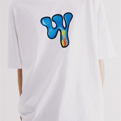 市场上装-T恤-电商T恤