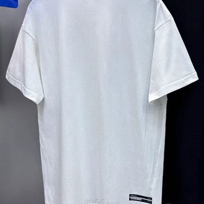 市场上装-T恤-欧货T恤