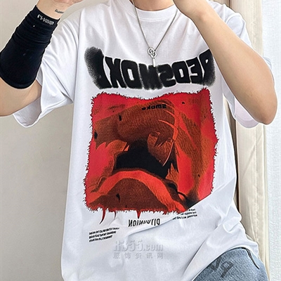 市场上装-T恤-电商T恤