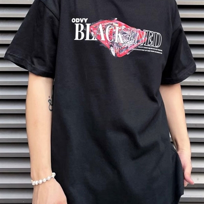 市场上装-T恤-电商T恤