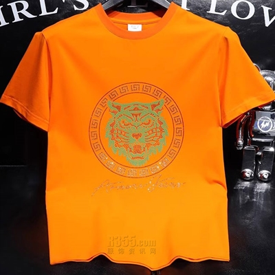 市场上装-T恤-欧货T恤