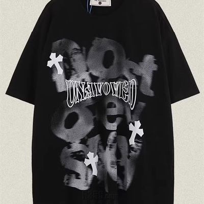 市场上装-T恤-电商T恤