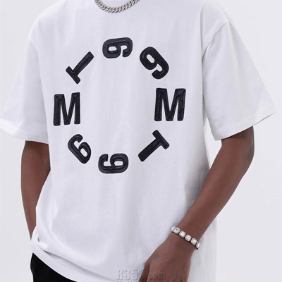 市场上装-T恤-电商T恤