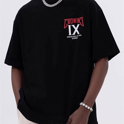 市场上装-T恤-电商T恤