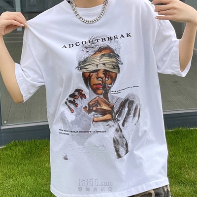 市场上装-T恤-电商T恤