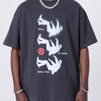 市场上装-T恤-电商T恤