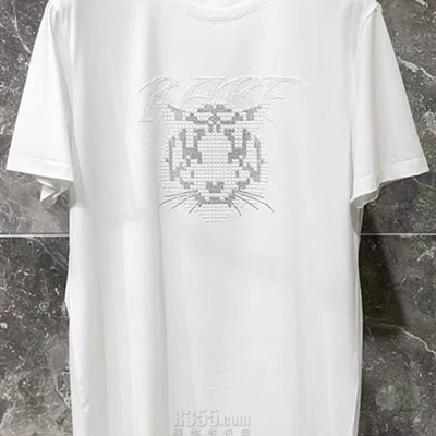 市场上装-T恤-欧货T恤