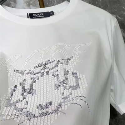 市场上装-T恤-欧货T恤