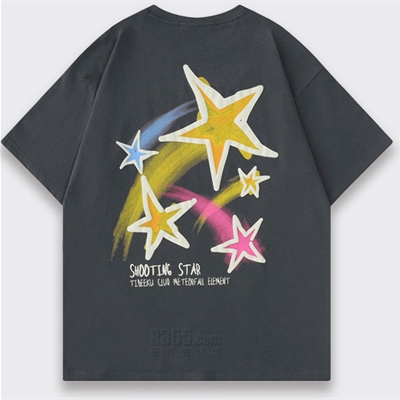 市场上装-T恤-电商T恤