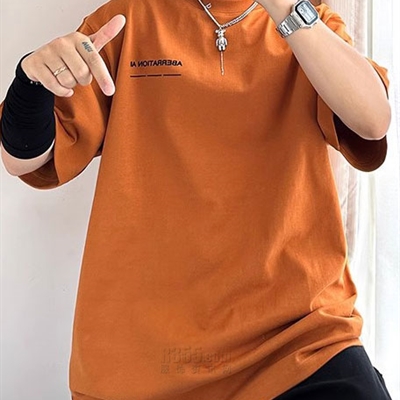 市场上装-T恤-电商T恤