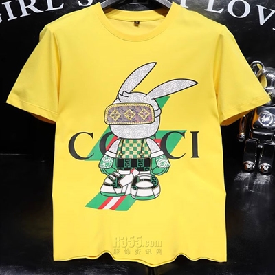 市场上装-T恤-欧货T恤