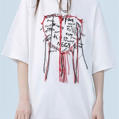 市场上装-T恤-电商T恤