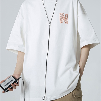 市场上装-T恤-电商T恤