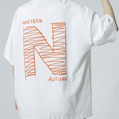 市场上装-T恤-电商T恤