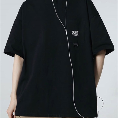 市场上装-T恤-电商T恤