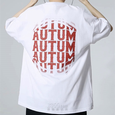 市场上装-T恤-电商T恤