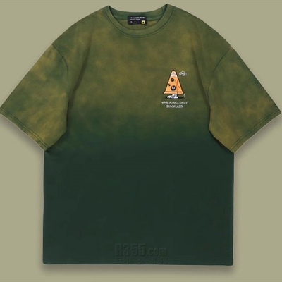 市场上装-T恤-电商T恤