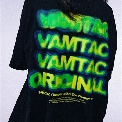 市场上装-T恤-电商T恤