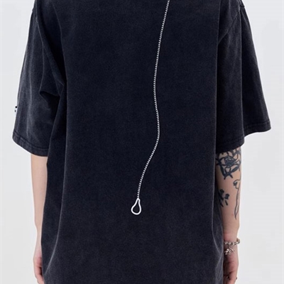 市场上装-T恤-电商T恤