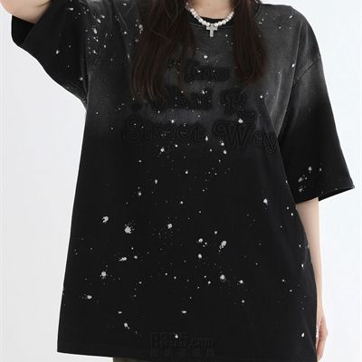 市场上装-T恤-电商T恤