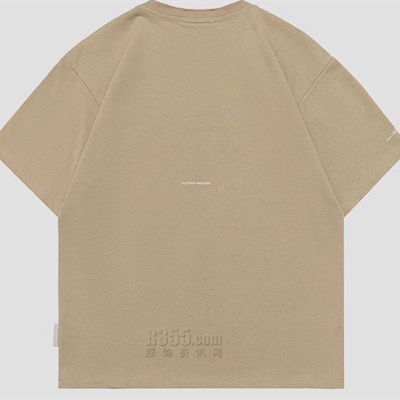 市场上装-T恤-电商T恤