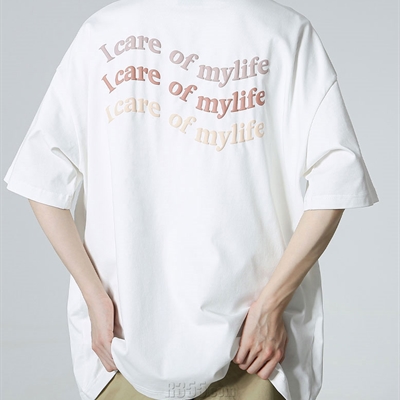 市场上装-T恤-电商T恤