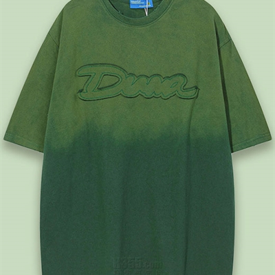 市场上装-T恤-电商T恤