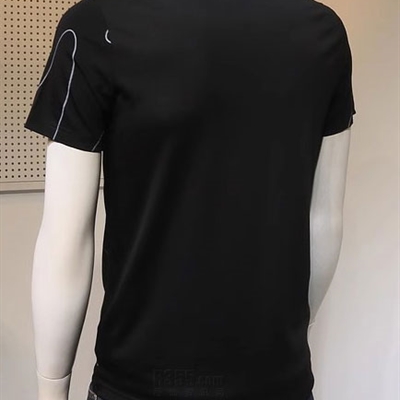 市场上装-T恤-欧货T恤