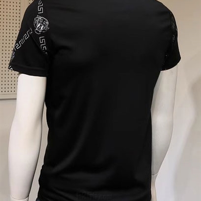 市场上装-T恤-欧货T恤