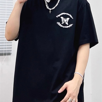 市场上装-T恤-电商T恤