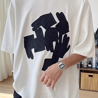 市场上装-T恤-电商T恤